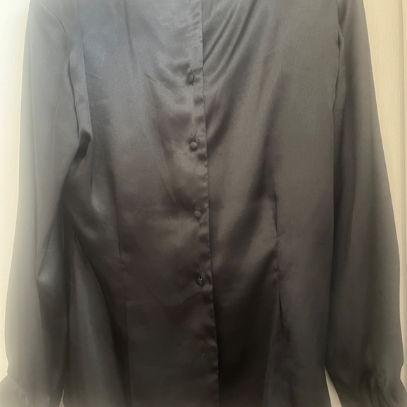 Vintage Nilani Romantic Black Button Down Back Blouse - Picture 9 of 12